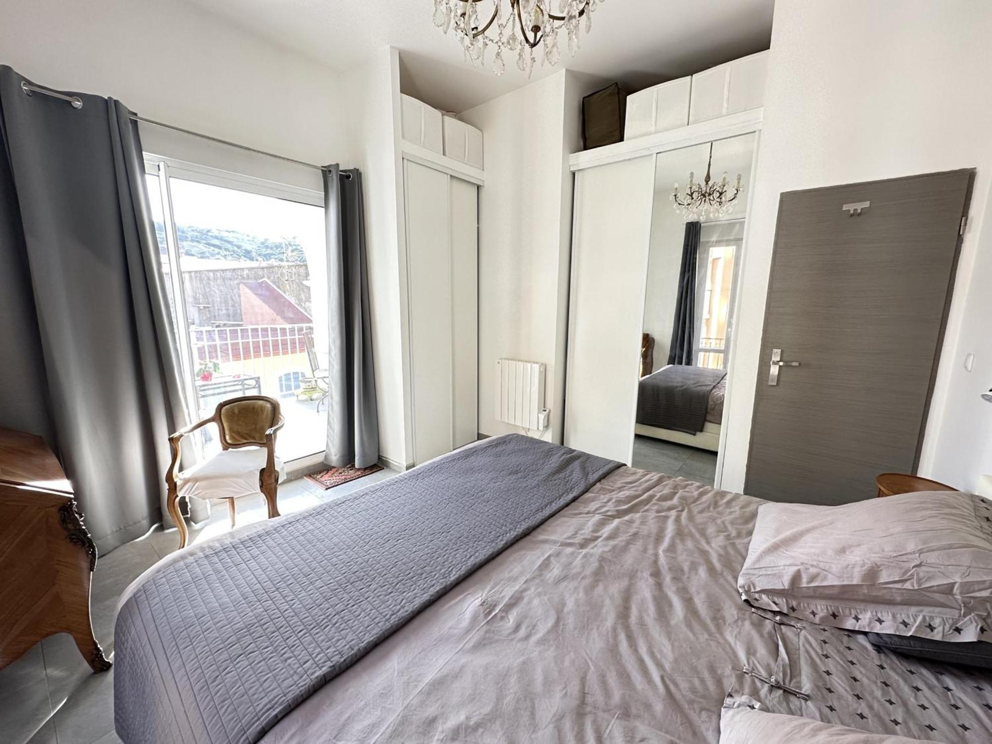 Grand T3 Bis Chaleureux Avec Terrasse, Ascenseur Et Parking Gratuit, A Deux Pas De La Place Castellane - Fr-1-309-151 Пор-Вандр Экстерьер фото